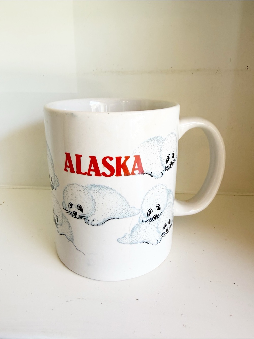 VINTAGE Alaska White Seal Graphic Ceramic Mug